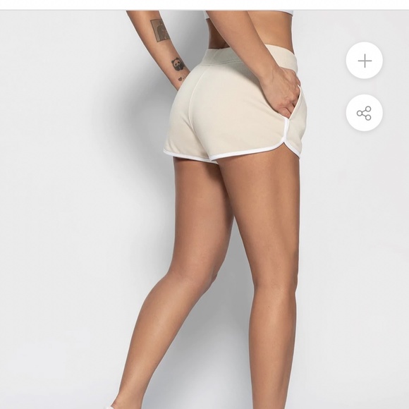 💛NWT- Firm Abs athletic shorts with liner - Picture 3 of 3